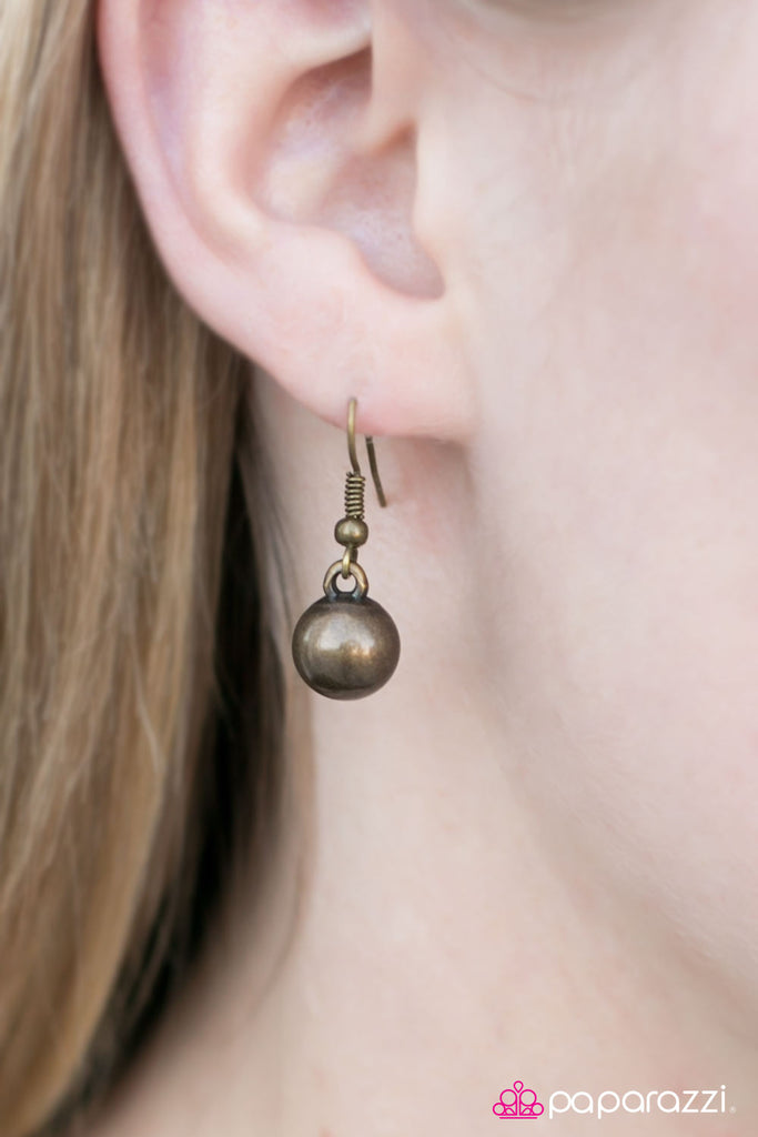 Long brass necklace paparazzi Clearance