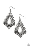 Paparazzi "Fit For A Diva" Black Earrings Paparazzi Jewelry