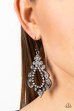 Paparazzi "Fit For A Diva" Black Earrings Paparazzi Jewelry
