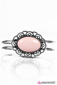 Paparazzi "Vogue and Vintage" Pink Bracelet Paparazzi Jewelry
