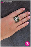 Paparazzi "Making an Entrance" ring Paparazzi Jewelry