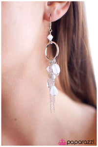 Paparazzi "On a Whim" earring Paparazzi Jewelry