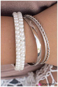 Paparazzi "Modernly Marilyn" White Bracelet Paparazzi Jewelry