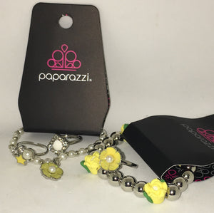 Paparazzi Girls Starlet Shimmer "Mellow Yellow " Lot of 5 items 2 Bracelets, & 3 Rings Paparazzi Jewelry