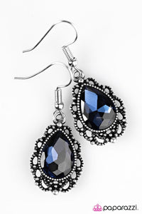Paparazzi "Dancing With Royals" Blue Earrings Paparazzi Jewelry