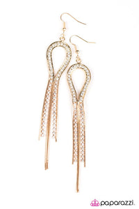 Paparazzi "Dallas Diva" Gold Earrings Paparazzi Jewelry