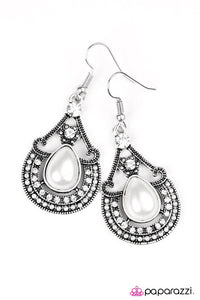 Paparazzi "Having A BALI!" White Earrings Paparazzi Jewelry