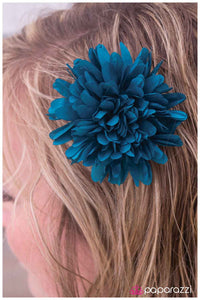 Paparazzi "Petals-A-Plenty" Blue Hair Clip Paparazzi Jewelry