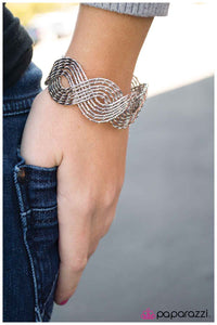 Paparazzi "Infinitely Intertwined" bracelet Paparazzi Jewelry