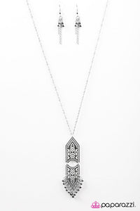 Paparazzi "Mayan Magnificence" Silver Necklace & Earring Set Paparazzi Jewelry