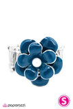 Paparazzi "Fluidly Flowering" ring Paparazzi Jewelry