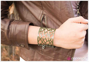 Paparazzi "Fractured - Green" bracelet Paparazzi Jewelry