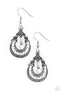 Paparazzi VINTAGE VAULT "Holi" White Earrings Paparazzi Jewelry