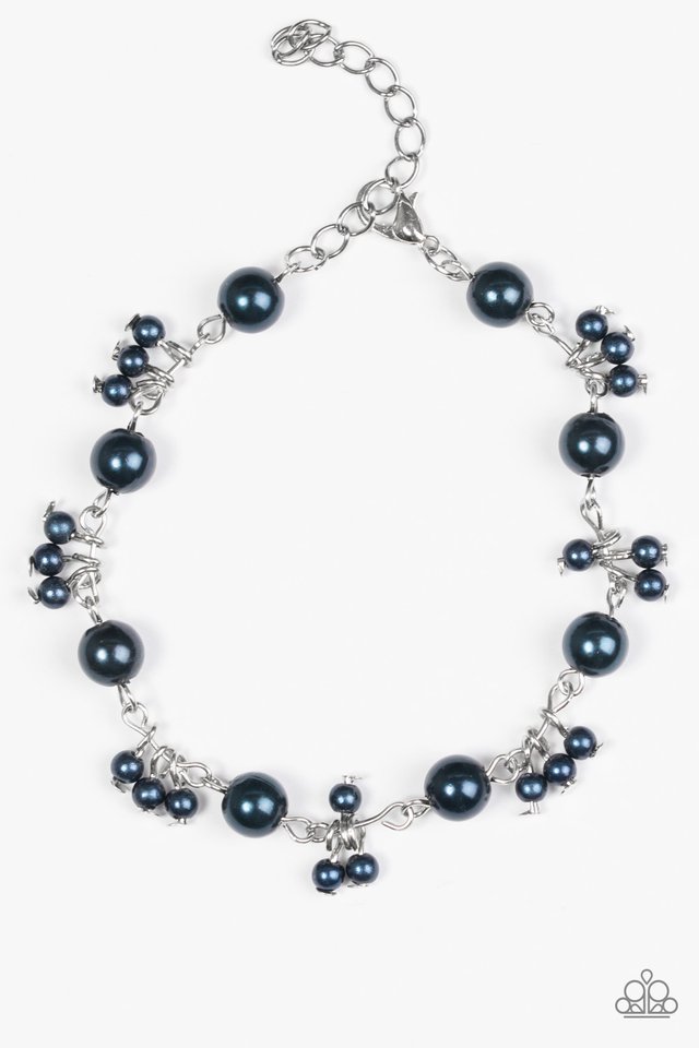 Paparazzi Posh In Pearls Blue Bracelet