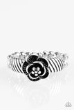 Paparazzi "Fleur de Fabulous" Silver Floral Design Ring Paparazzi Jewelry