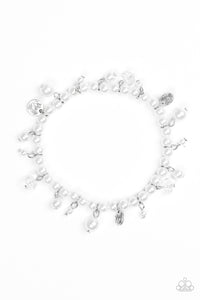 Paparazzi VINTAGE VAULT "Treasure Chest Chic" White Bracelet Paparazzi Jewelry