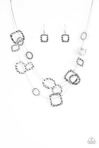 Paparazzi VINTAGE VAULT "GEO-ing Strong" Silver Necklace & Earring Set Paparazzi Jewelry