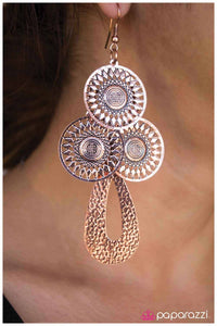 Paparazzi "Warm Regards" earring Paparazzi Jewelry