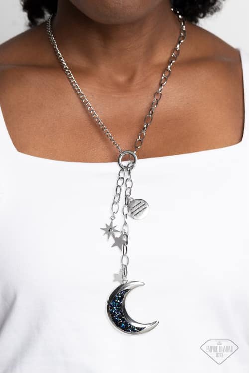 Glow in The Dark Silver Crescent Moon and Necklace - Glowing Blue Moon  Charm - Magical Fantasy Fairy Glowing Necklace - Glow Jewelry - style 4 -  Walmart.com
