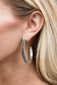 Paparazzi "Fabulously Foxy" FASHION FIX Silver Earrings Paparazzi Jewelry
