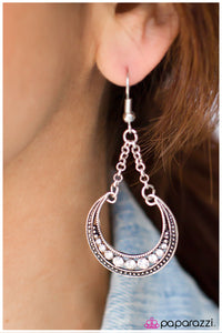 Paparazzi "Hanging On Every Breath" earring Paparazzi Jewelry