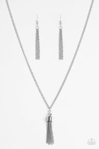 Paparazzi VINTAGE VAULT "City Casual" Silver Necklace & Earring Set Paparazzi Jewelry