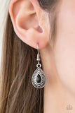 Paparazzi VINTAGE VAULT "Blazing Beauty" Black Earrings Paparazzi Jewelry