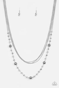 Paparazzi VINTAGE VAULT "High Standards" Silver Necklace & Earring Set Paparazzi Jewelry