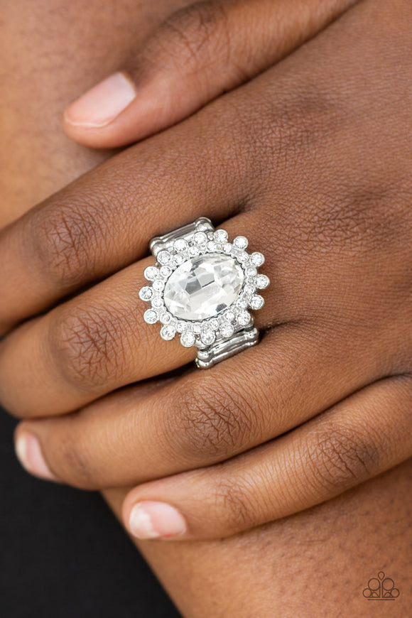 Paparazzi VINTAGE VAULT 