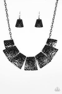 Paparazzi VINTAGE VAULT "Here Comes The Huntress" Black Necklace & Earring Set Paparazzi Jewelry