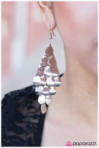 Paparazzi "Shimmer Down" earring Paparazzi Jewelry