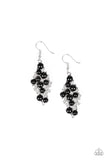 Paparazzi VINTAGE VAULT "Famous Fashion" Black Earrings Paparazzi Jewelry