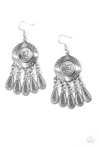 Paparazzi "Whimsical Wind Chimes" Silver Earrings Paparazzi Jewelry