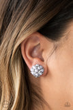 Paparazzi VINTAGE VAULT "Par Pearl" Silver Clip On Earrings Paparazzi Jewelry