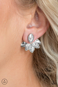 Paparazzi VINTAGE VAULT "Fanciest Of Them All" White Post Earrings Paparazzi Jewelry