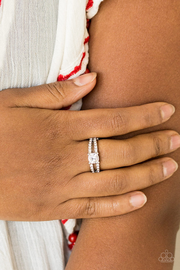 Paparazzi VINTAGE VAULT 