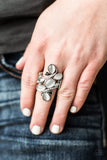 Paparazzi VINTAGE VAULT "Bliss Out" White Ring Paparazzi Jewelry