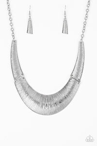 Paparazzi VINTAGE VAULT "Feast or Famine" Silver Necklace & Earring Set Paparazzi Jewelry