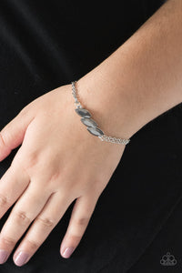 Paparazzi VINTAGE VAULT "Pretty Priceless" Silver Bracelet Paparazzi Jewelry