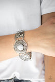 Paparazzi VINTAGE VAULT "Avant-VANGUARD" Silver Bracelet Paparazzi Jewelry