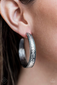 Paparazzi "Soul Train" FASHION FIX Silver Earrings Paparazzi Jewelry