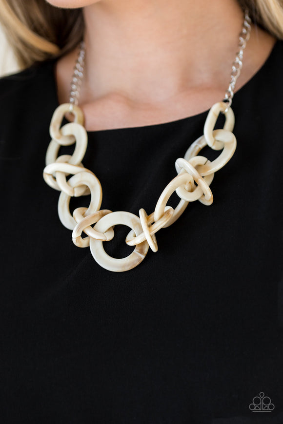 Paparazzi VINTAGE VAULT 