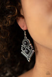 Paparazzi VINTAGE VAULT "So Sonoran" Black Earrings Paparazzi Jewelry