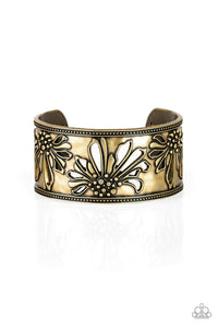 Paparazzi "Where The WILDFLOWERS Are" Brass Bracelet Paparazzi Jewelry