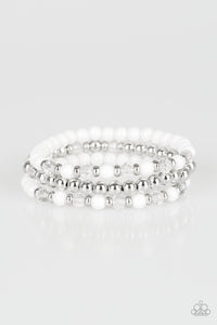 Paparazzi VINTAGE VAULT "Irresistibly Irresistible" White Bracelet Paparazzi Jewelry