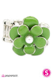 Paparazzi "Fluidly Flowering - Green " ring Paparazzi Jewelry