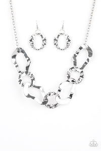 Paparazzi VINTAGE VAULT "Capital Contour" Silver Necklace & Earring Set Paparazzi Jewelry