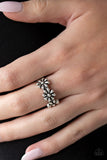 Paparazzi "Daisy Dapper" Silver Ring Paparazzi Jewelry