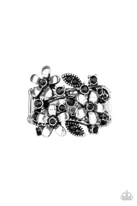 Paparazzi "Gardenia Gleam" Black Ring Paparazzi Jewelry