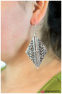 Paparazzi "The Rest Is History - Silver" earring Paparazzi Jewelry